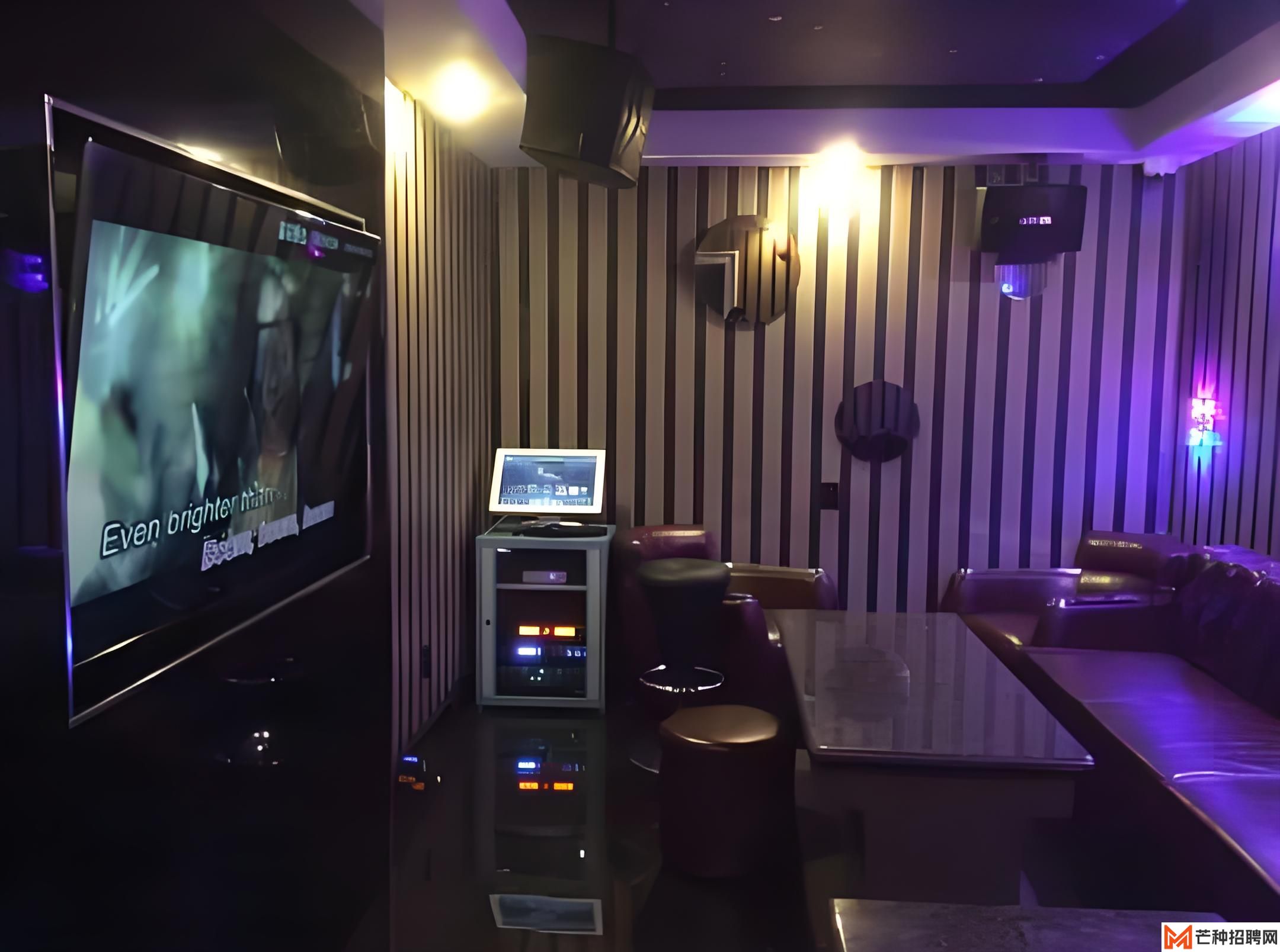 南京顶级商务KTV招聘 | 夜场文化全揭秘，吸引你的加入！