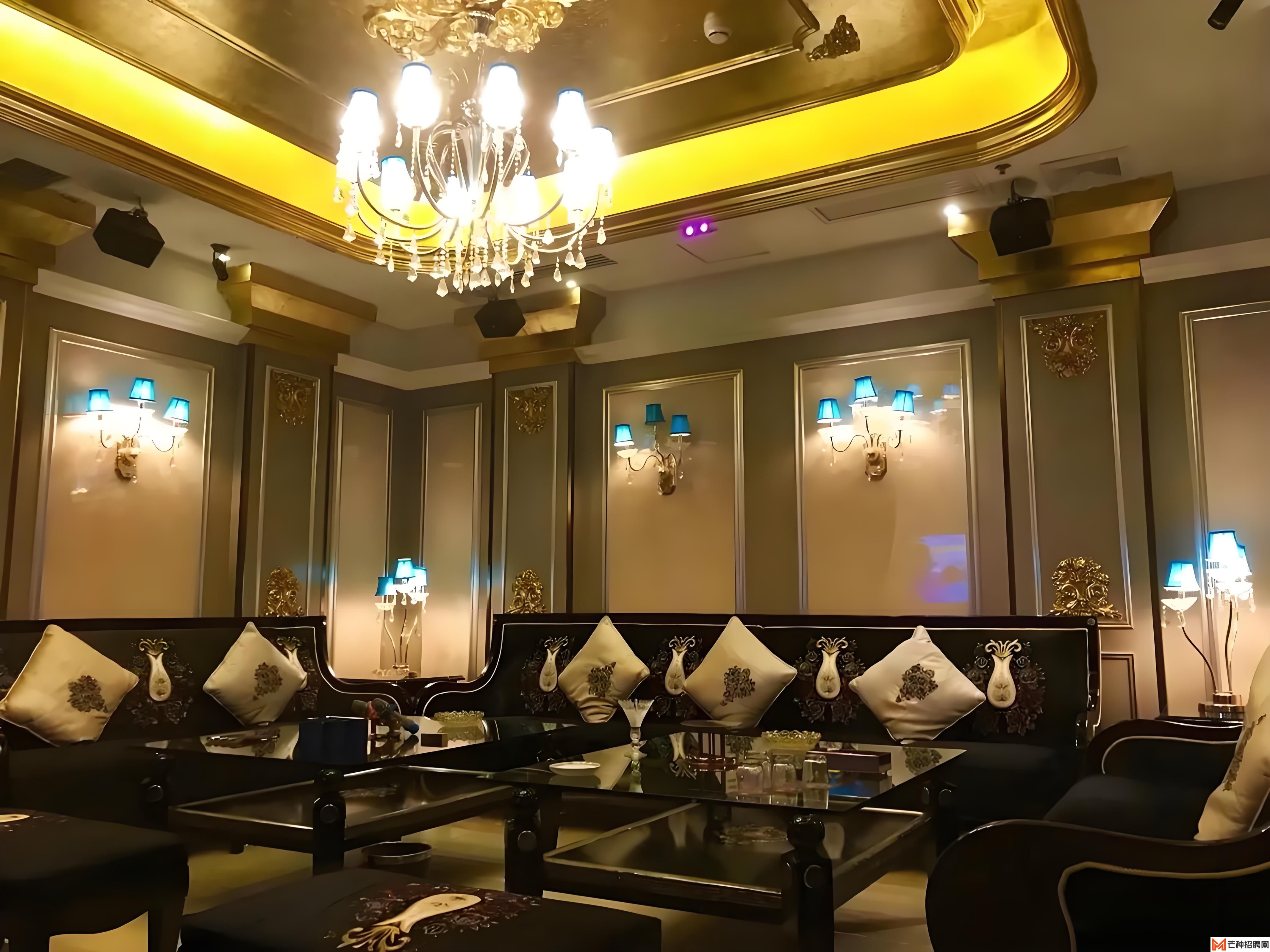 南京奥体中心附近大型夜店音响与灯光效果深度测评